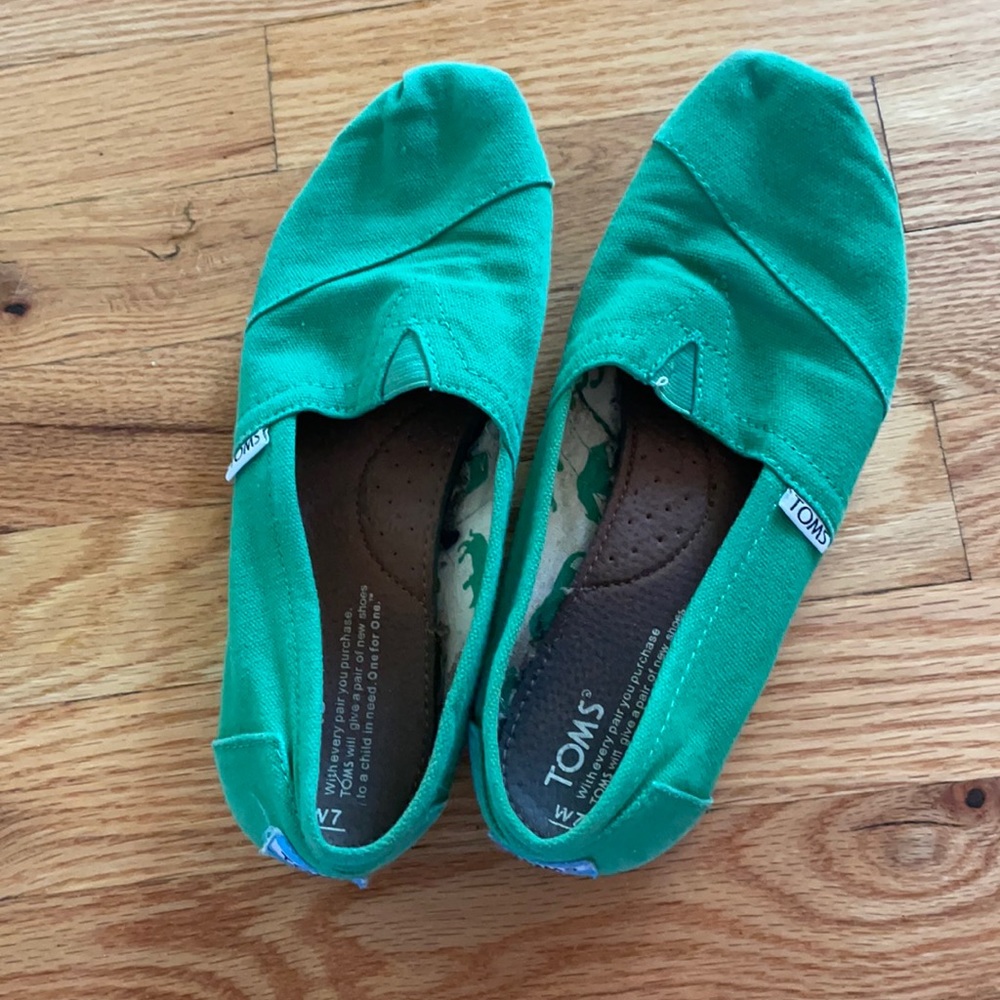 Green Toms